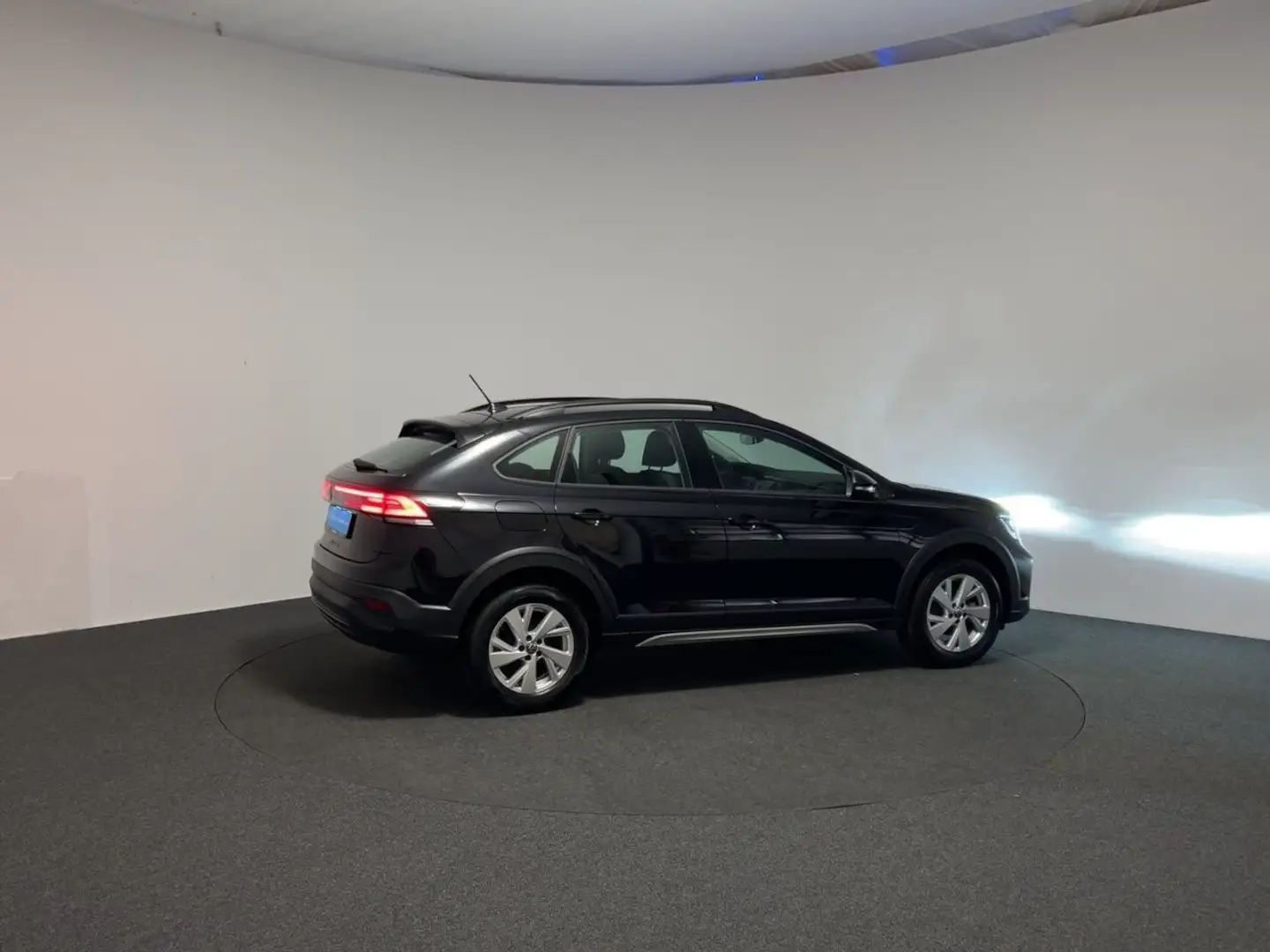 Volkswagen Taigo 1.0 TSI Life Klima Navi Einparkhilfe Sitzheizung Schwarz - 2