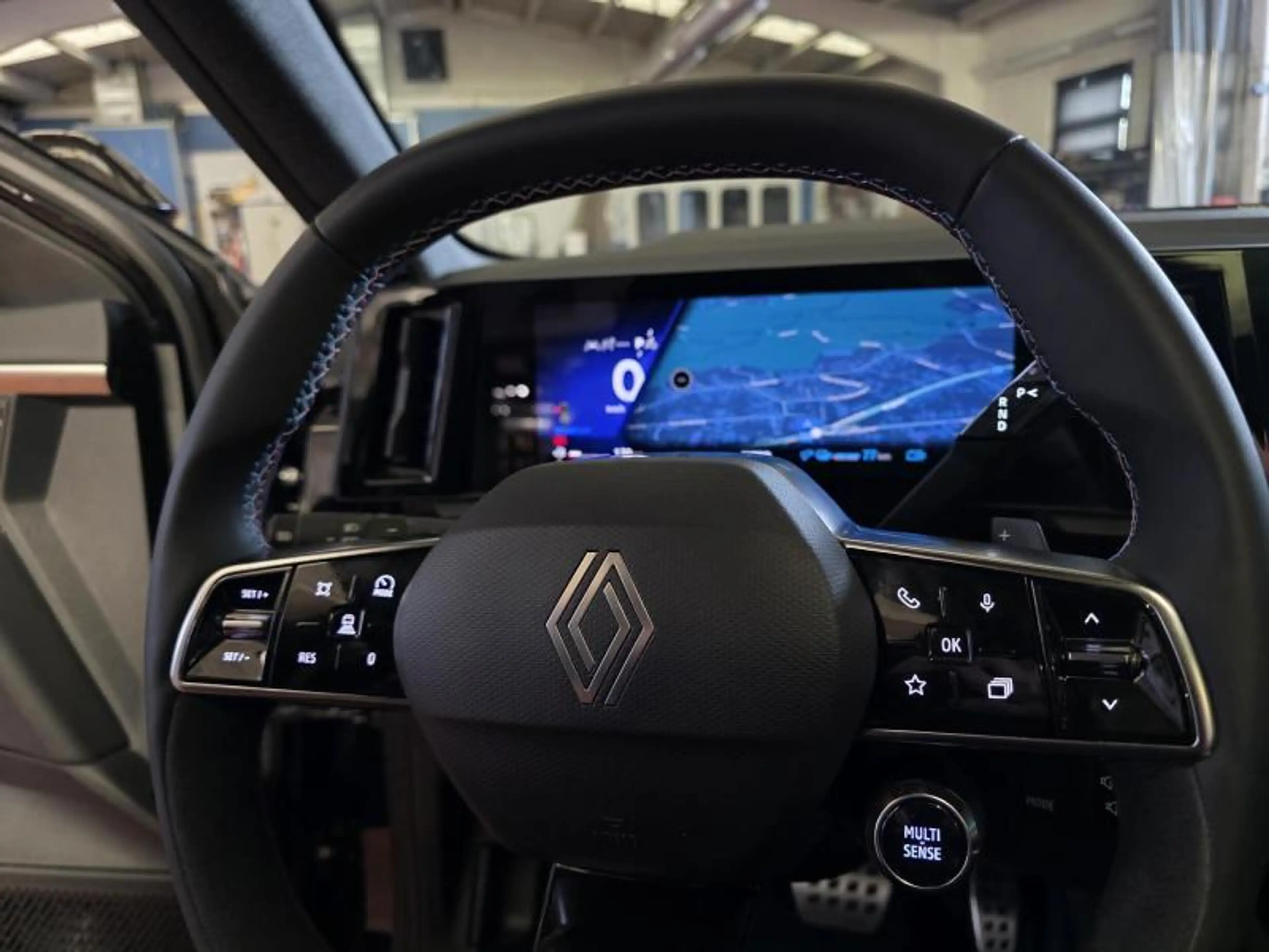 Renault Rafale HYPER HYBRID 4X4 300PK — photo 8