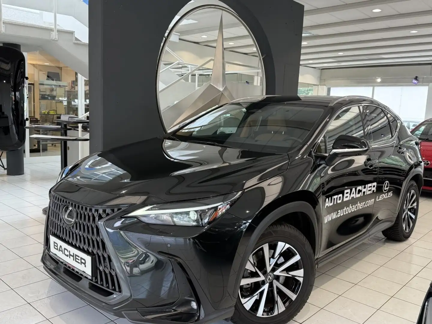 Lexus NX 450h+ NX 450h Executive Plug-In 309 PS *Anhängerkupplung Schwarz - 2
