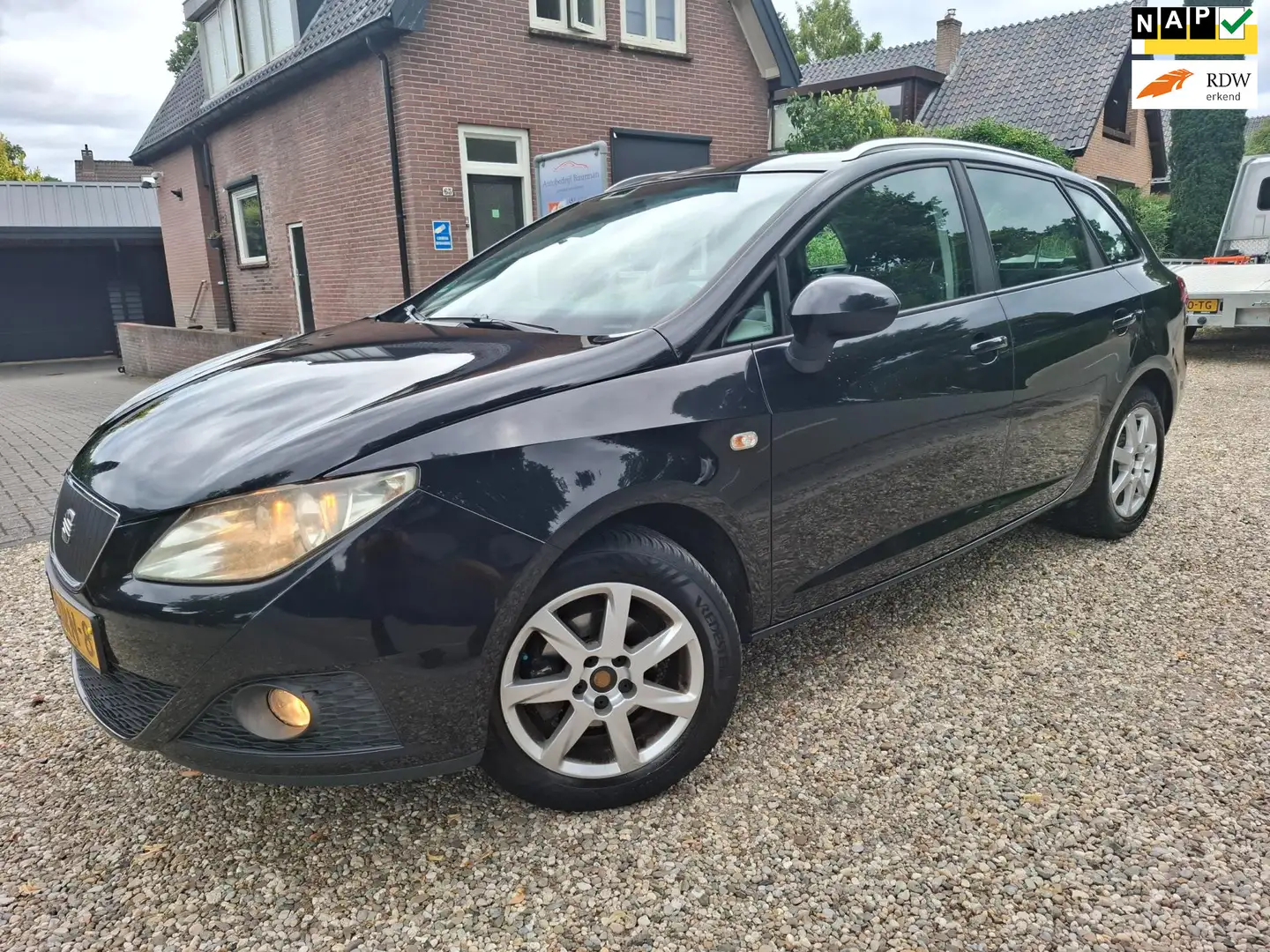 SEAT Ibiza ST 1.2 TDI EURO 5 airco boekjes trekh APK 4-'26 et Zwart - 1