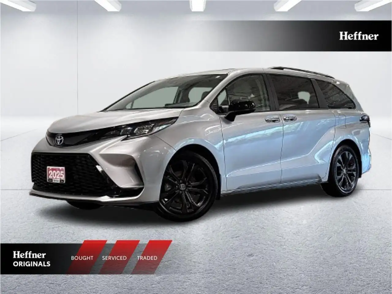 Toyota Sienna снимка Toyota Sienna