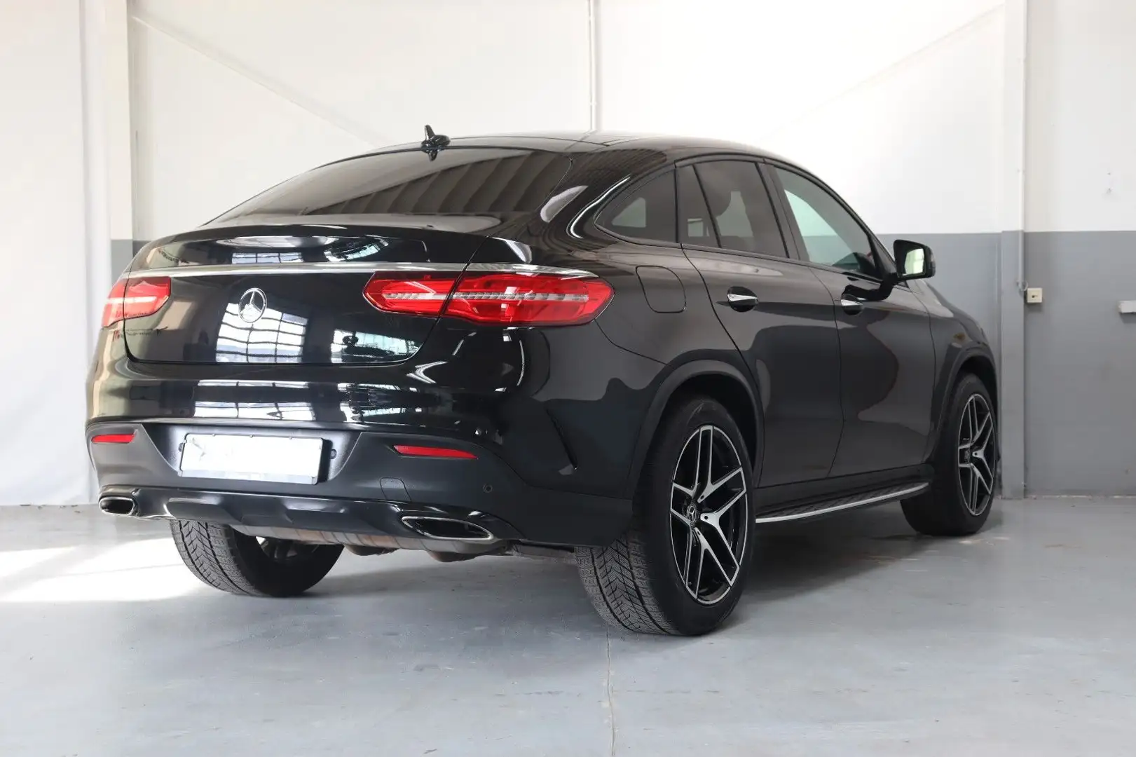 Mercedes-Benz GLE 400 4Matic AMG~360Kam~Totw~Spurh~ACC~Navi~ Noir - 2