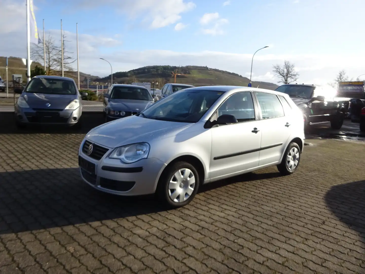 Volkswagen Polo 1.2i Goal Euro4 Tüv 4/26 Klima W.Reifen Plateado - 2