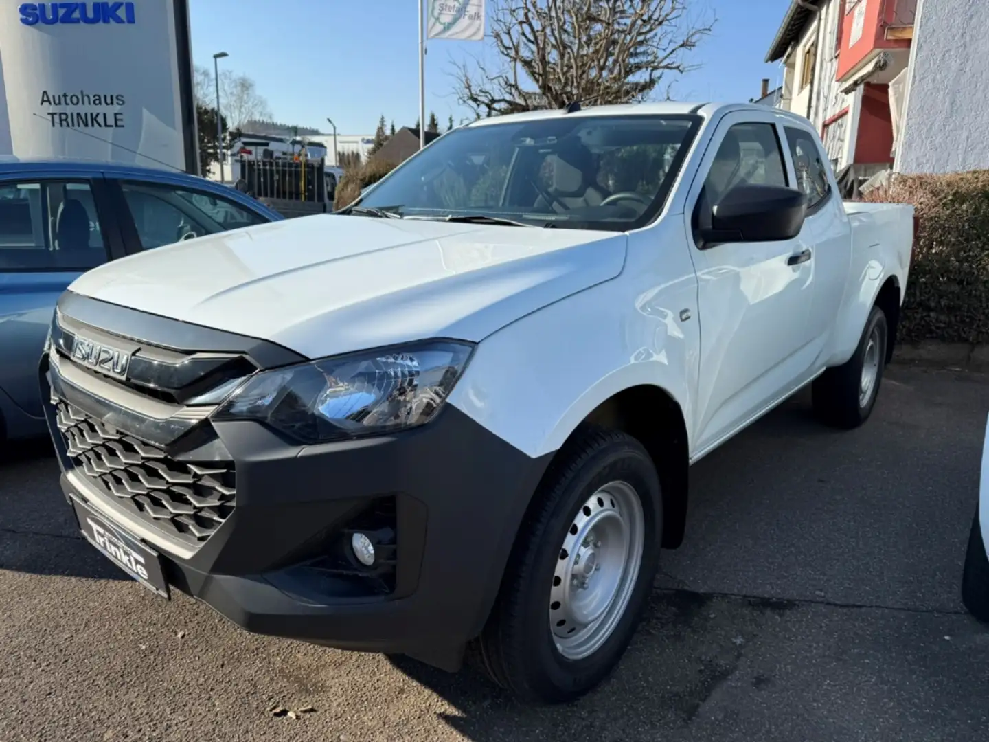Isuzu D-Max Space Cab 4x4 L A/T Sperrdiff. Apple CarPlay Andro White - 2