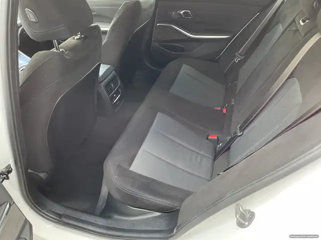 BMW M view 11