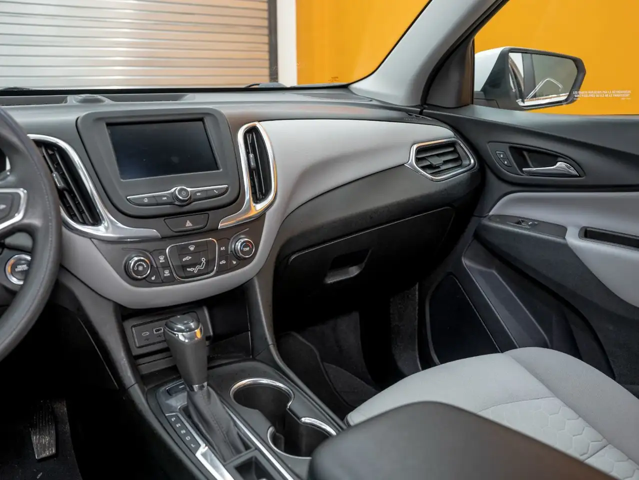 Chevrolet Equinox снимка Chevrolet Equinox