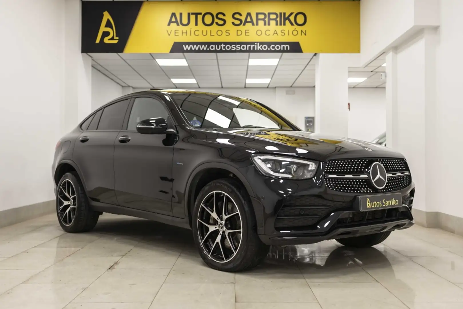 Mercedes-Benz GLC 300 Coupé 300e 4Matic Noir - 1