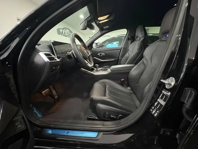 BMW M3 view 9