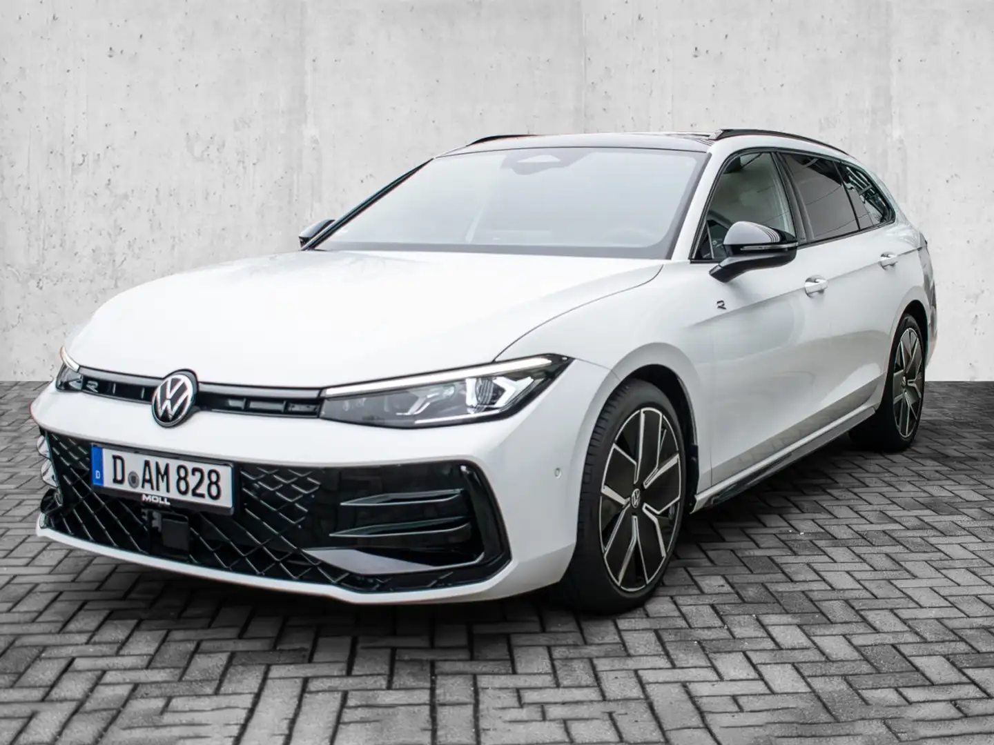 Volkswagen Passat R-Line 2.0 l TDI 4MOTION DSG NAVI PANO Černá - 2
