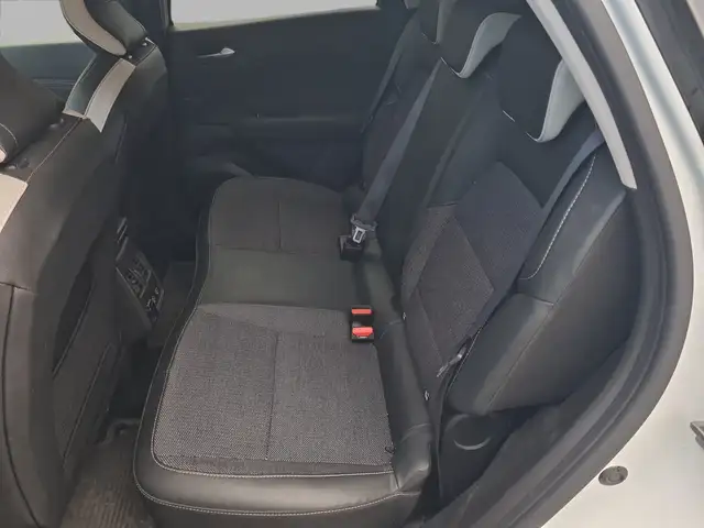 Renault Captur view 15