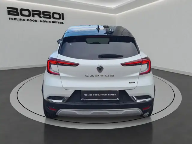 Renault Captur view 4
