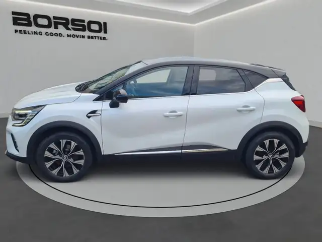 Renault Captur view 2
