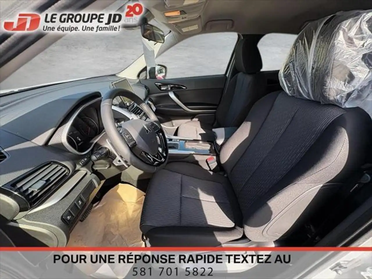 Mitsubishi Eclipse Cross снимка Mitsubishi Eclipse Cross