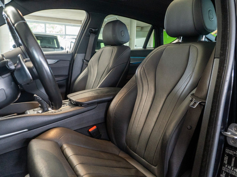 BMW X6 M50d Memory Kamera Schiebedach — photo 10