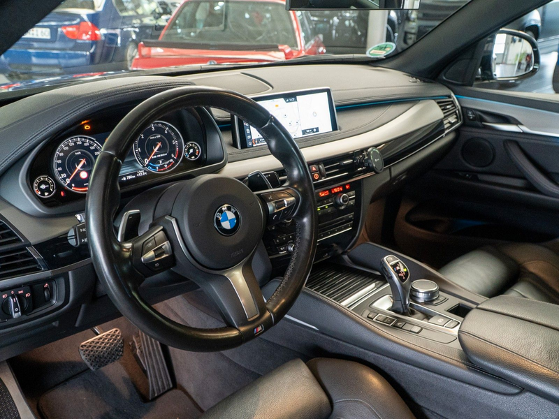 BMW X6 M50d Memory Kamera Schiebedach — photo 9