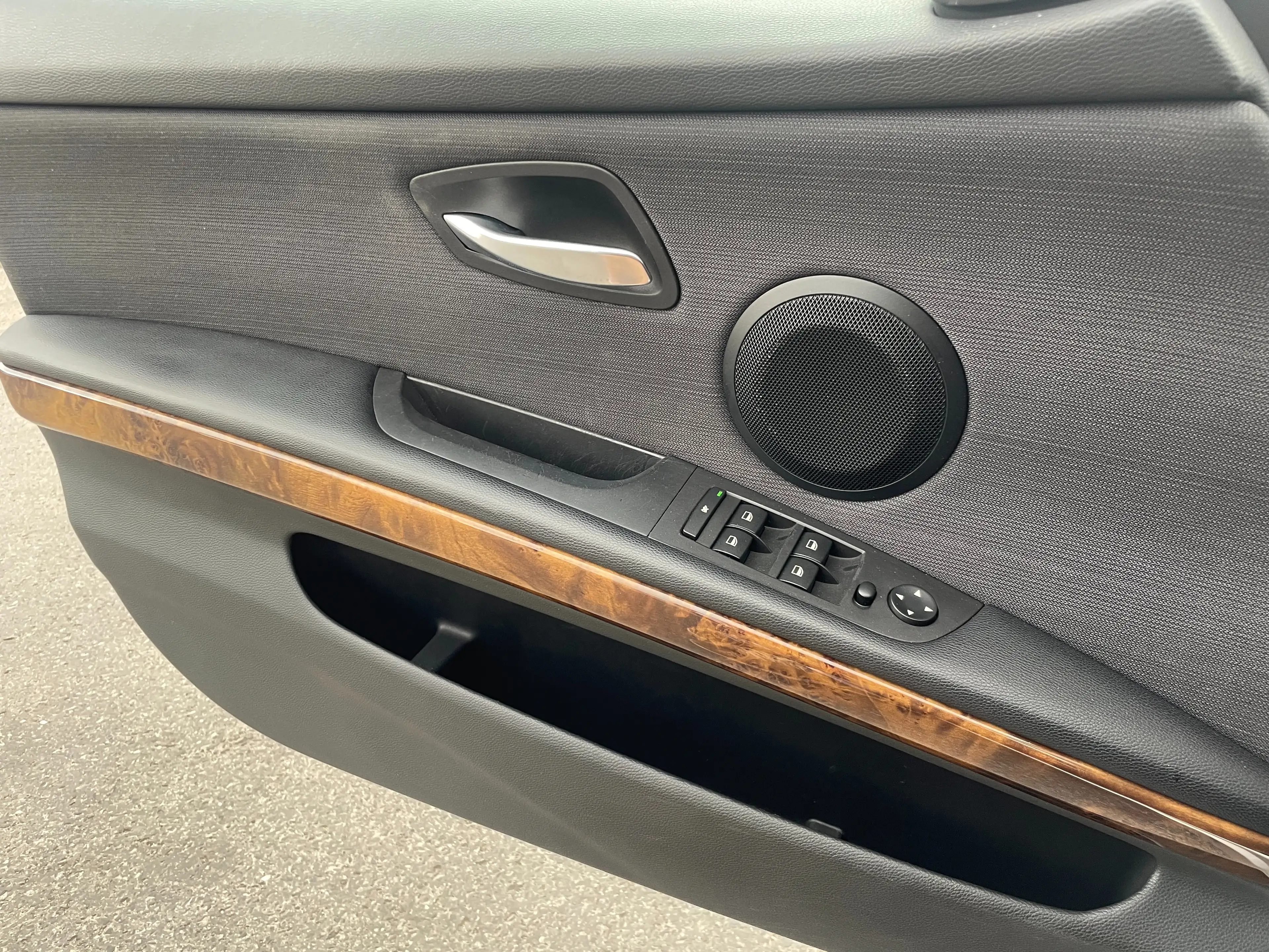 BMW 325 325i E90 WIE NEU!!! TÜV NEU 04/2027 — photo 10