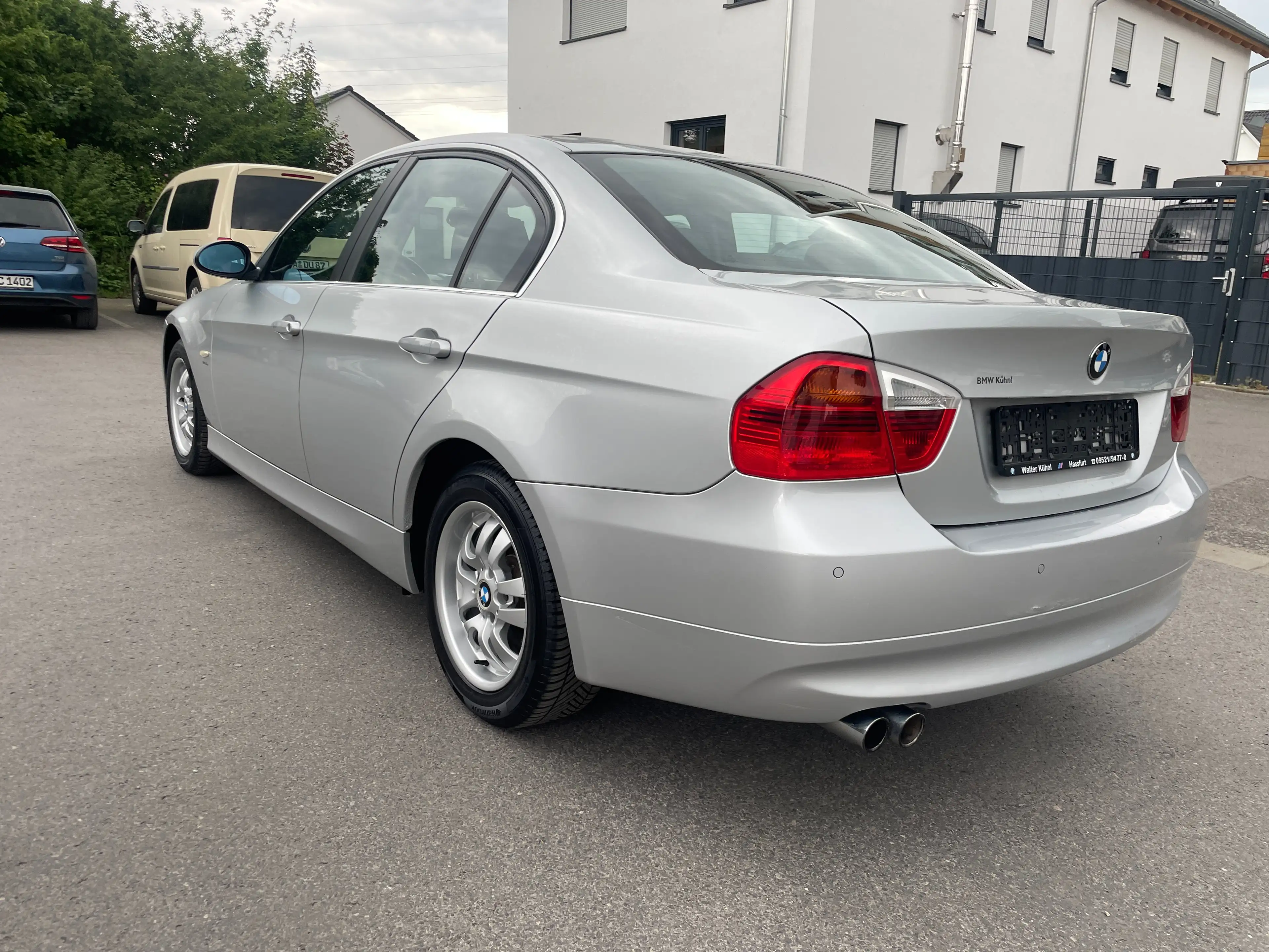 BMW 325 325i E90 WIE NEU!!! TÜV NEU 04/2027 — photo 5