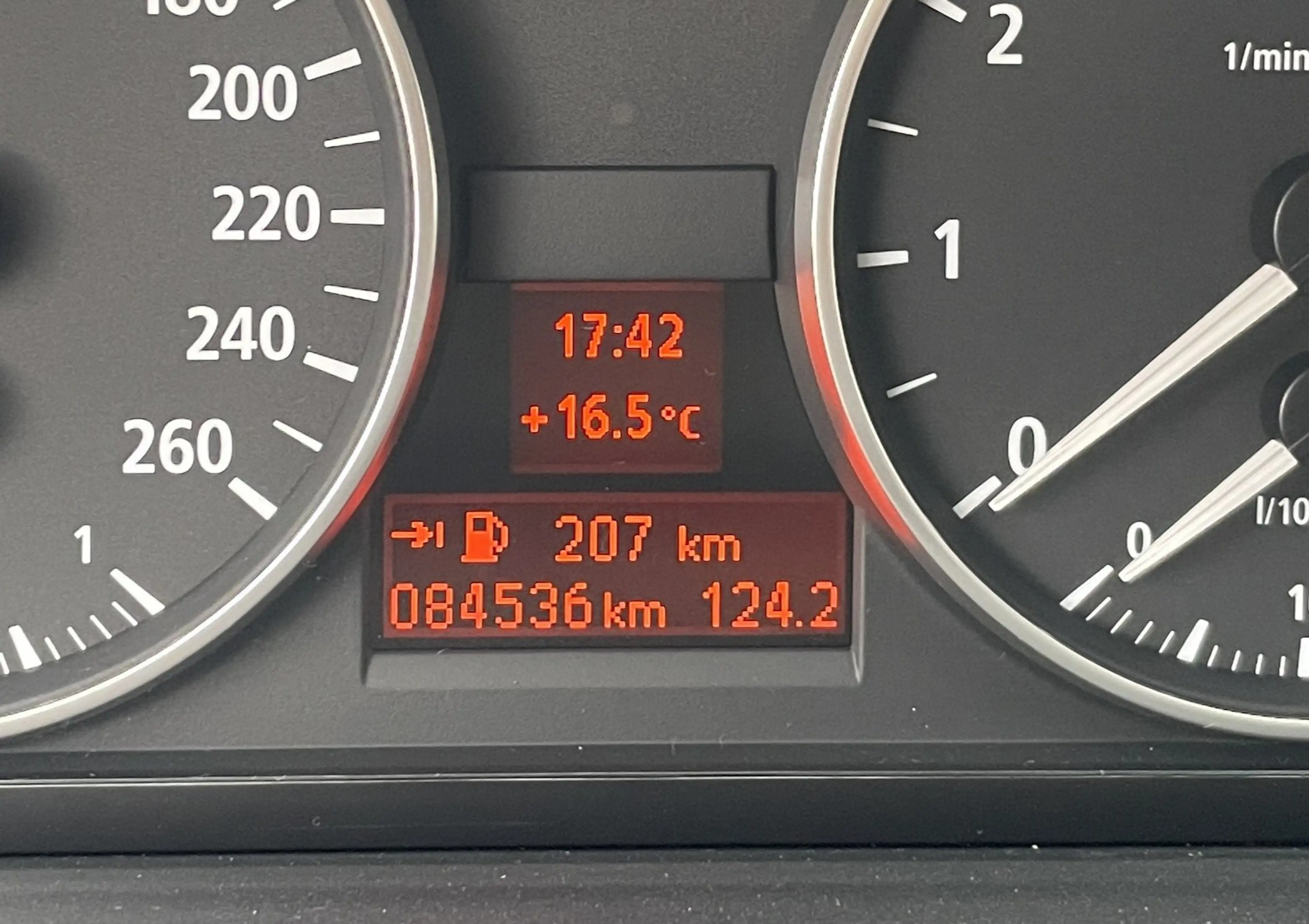 BMW 325 325i E90 WIE NEU!!! TÜV NEU 04/2027 — photo 13
