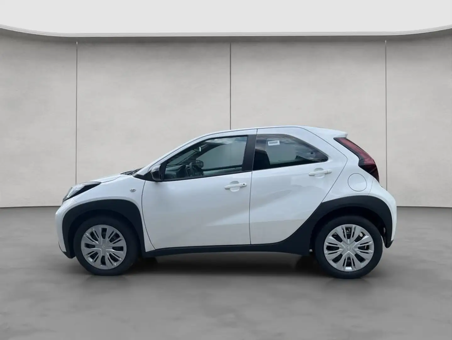 Toyota Aygo X X Play 53 kW, 5-türig Wit - 2