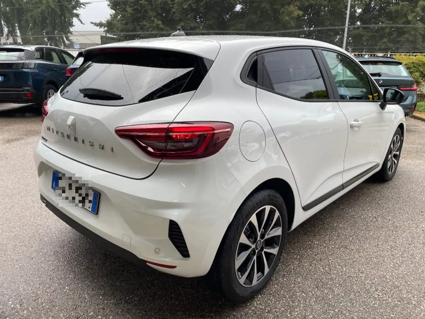 Mitsubishi Colt 1.0L turbo 90 CV Invite PROMO ! Bianco - 2
