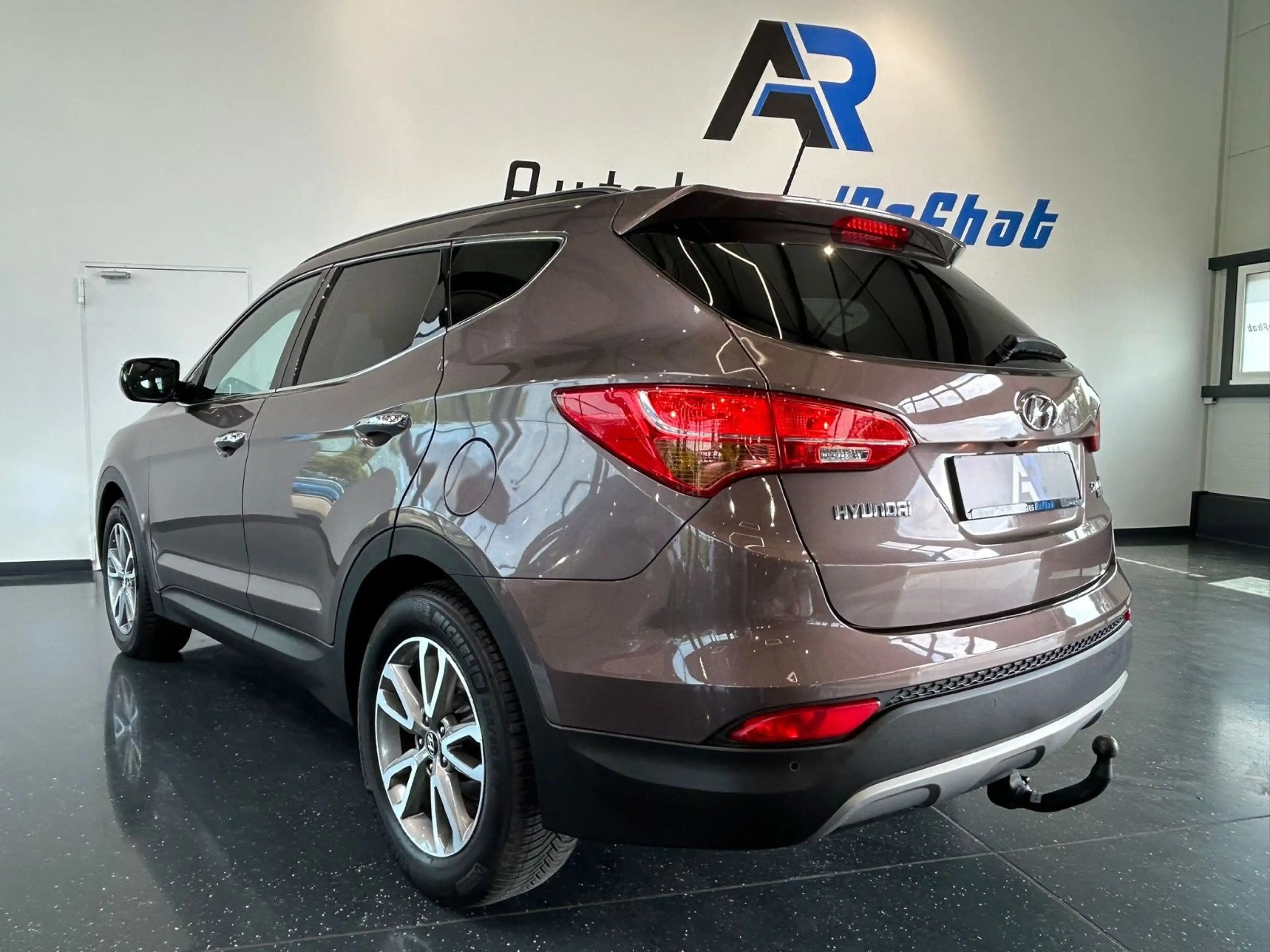 Hyundai SANTA FE Premium 4WD*PDC*LED*SHZ*AHK* — photo 11