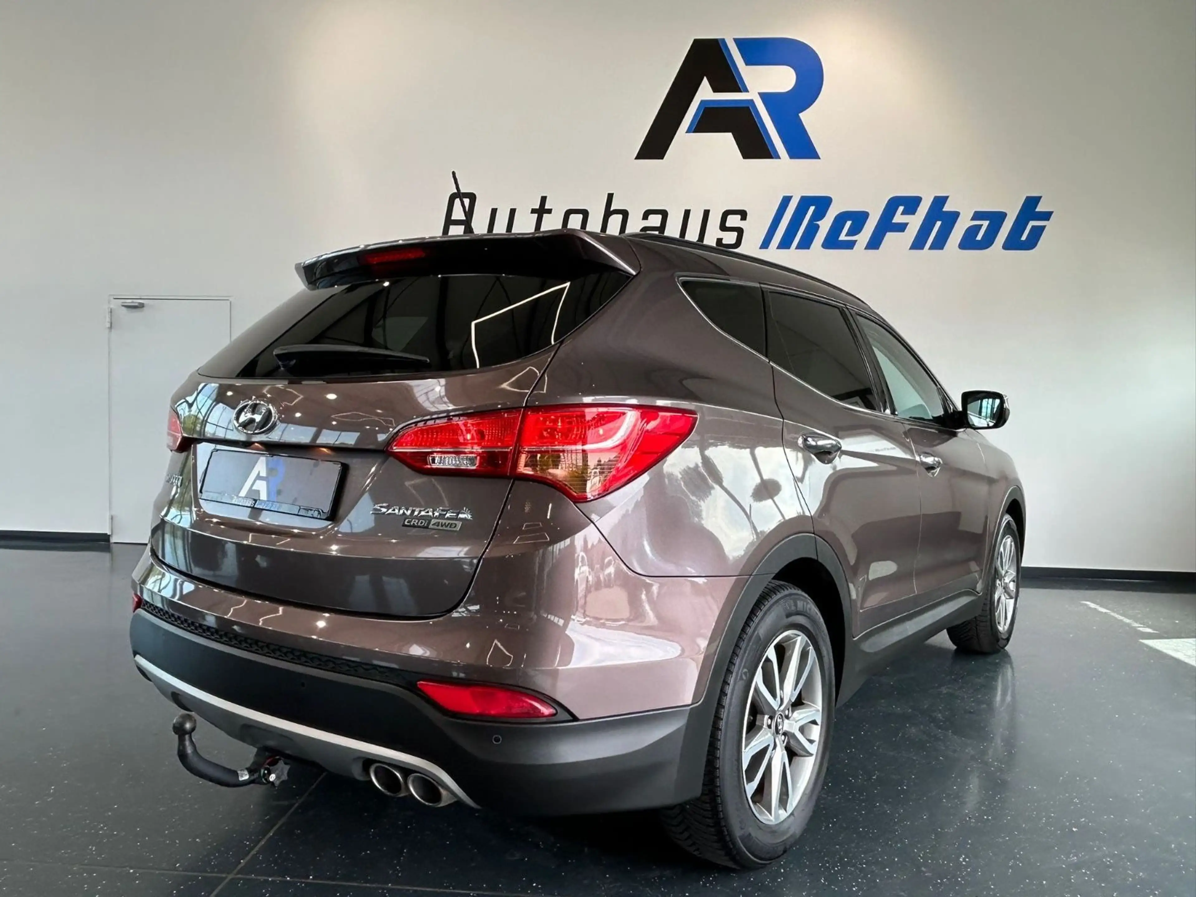 Hyundai SANTA FE Premium 4WD*PDC*LED*SHZ*AHK* — photo 8