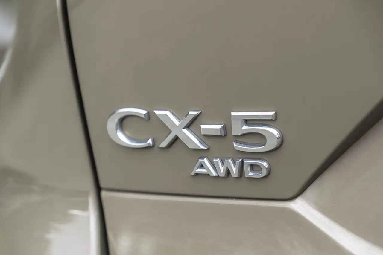 Mazda CX-5 photo Mazda CX-5