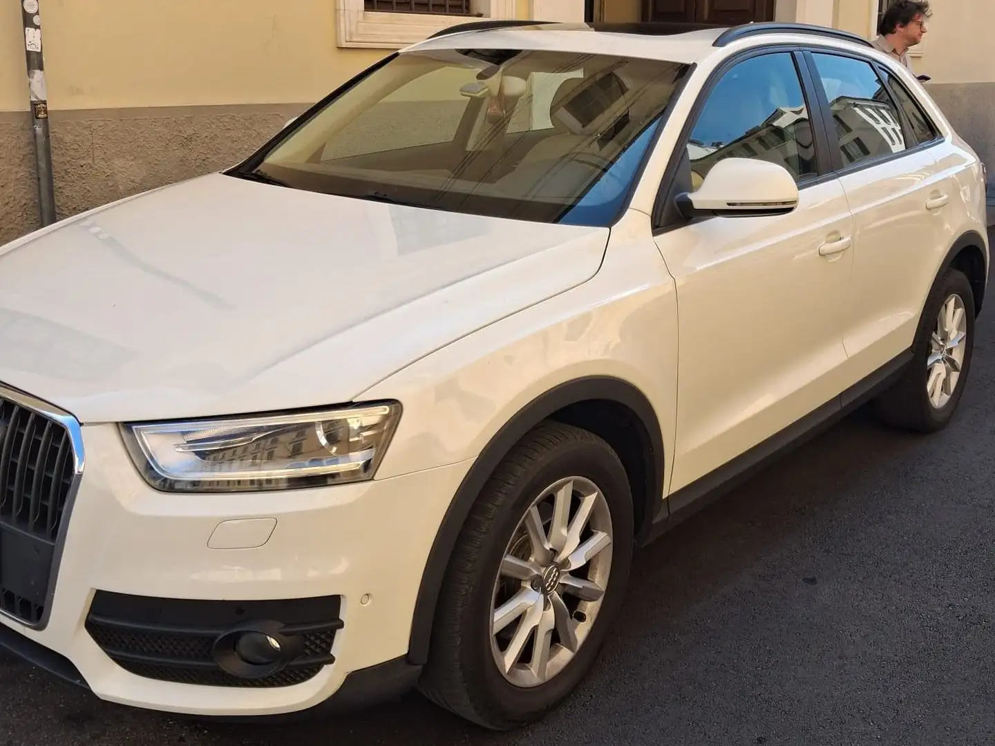 Audi Q3 Q3 I 2011 2.0 tdi Advanced quattro 177cv s-tronic bež - 1