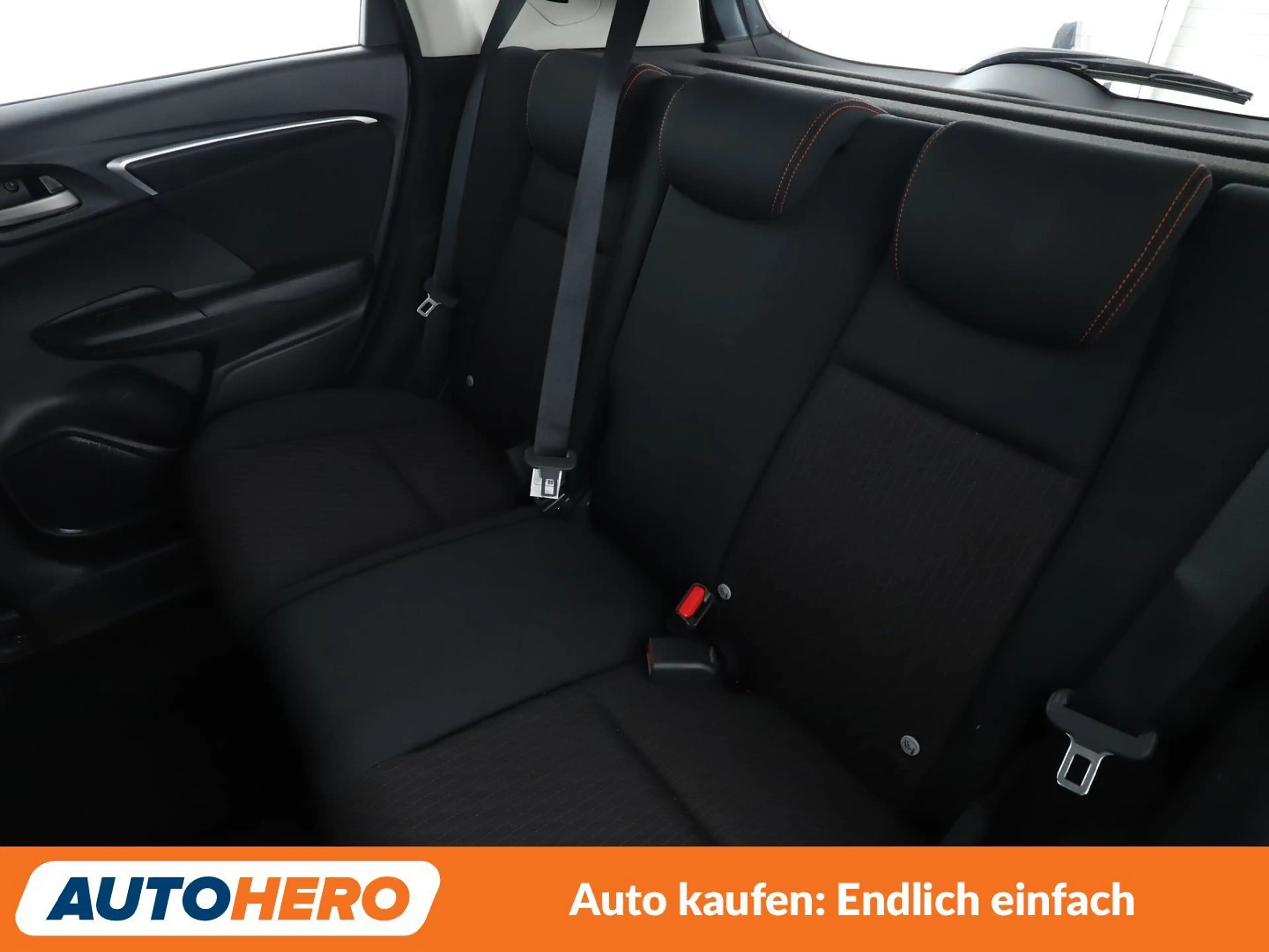 Honda Jazz 1.5 i-VTEC Dynamic*NAVI*TEMPO*PDC*SHZ*LIM* — photo 14