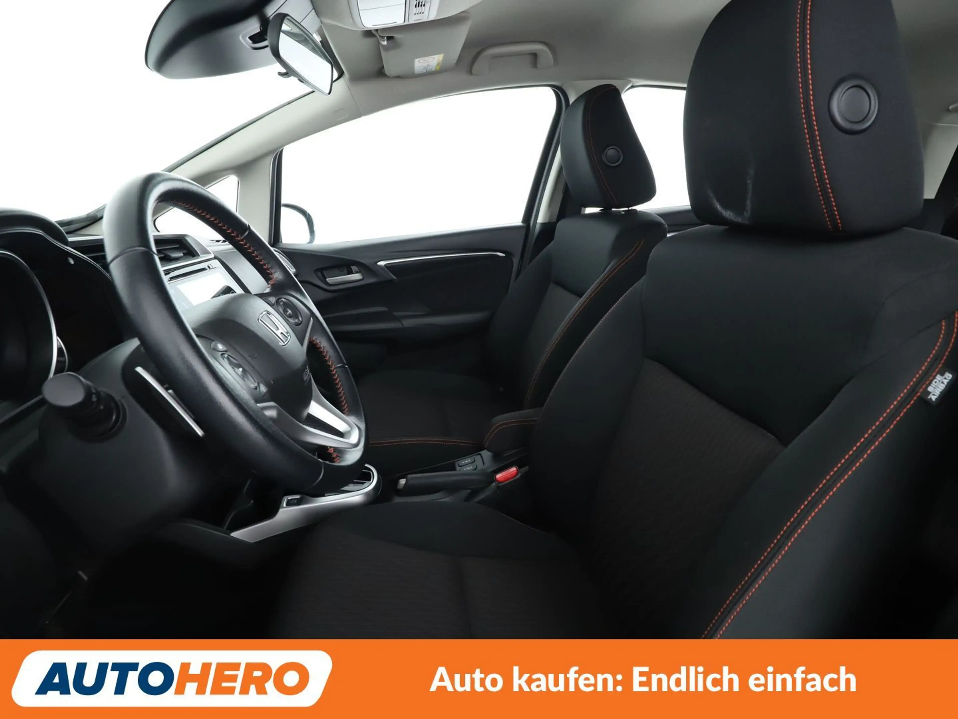 Honda Jazz 1.5 i-VTEC Dynamic*NAVI*TEMPO*PDC*SHZ*LIM* — photo 10