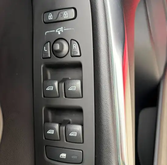 Volvo S40 2013, foto 10