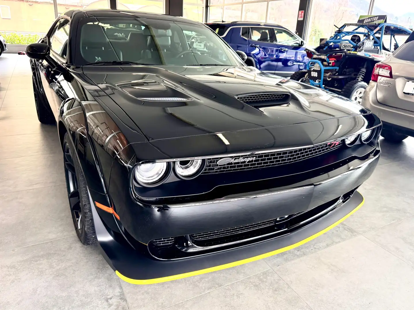 Dodge Challenger 6.4 V8 Scat Pack Shaker Widebody Anche con 250CV Schwarz - 2