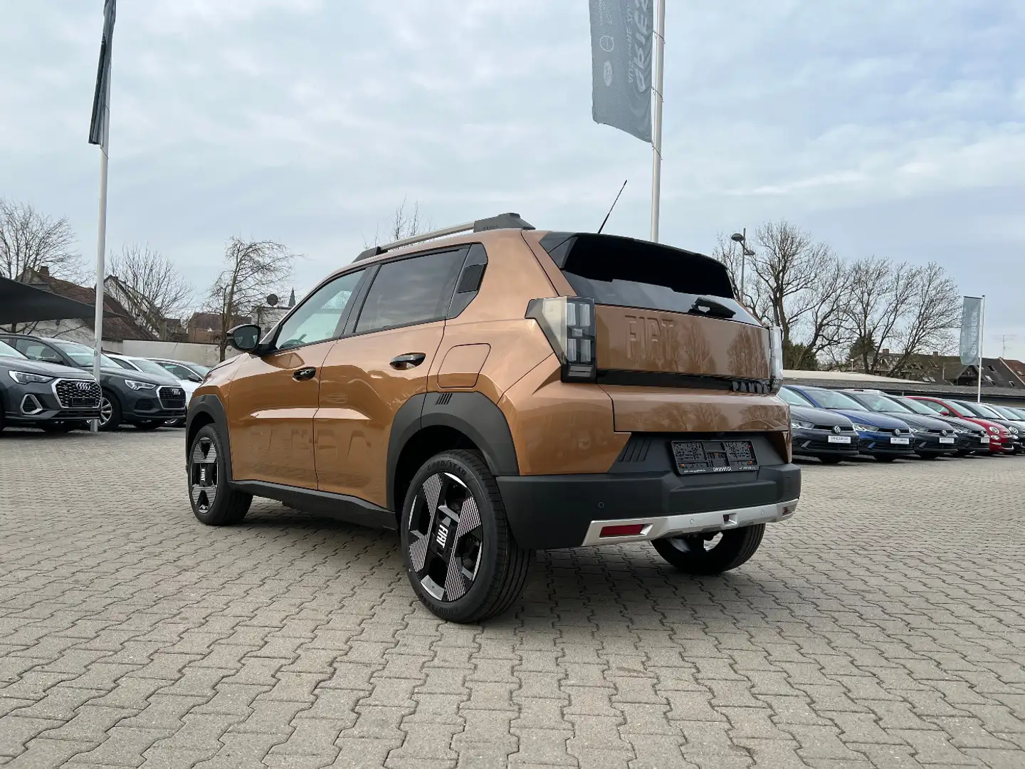 Fiat Grande Panda Elektro La Prima 44kWh *LED Kamera* Orange - 2