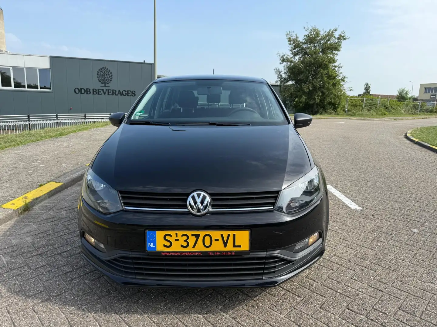 Volkswagen Polo 1.0 Comfortline_NETTE AUTO_APK NIEUW Noir - 2