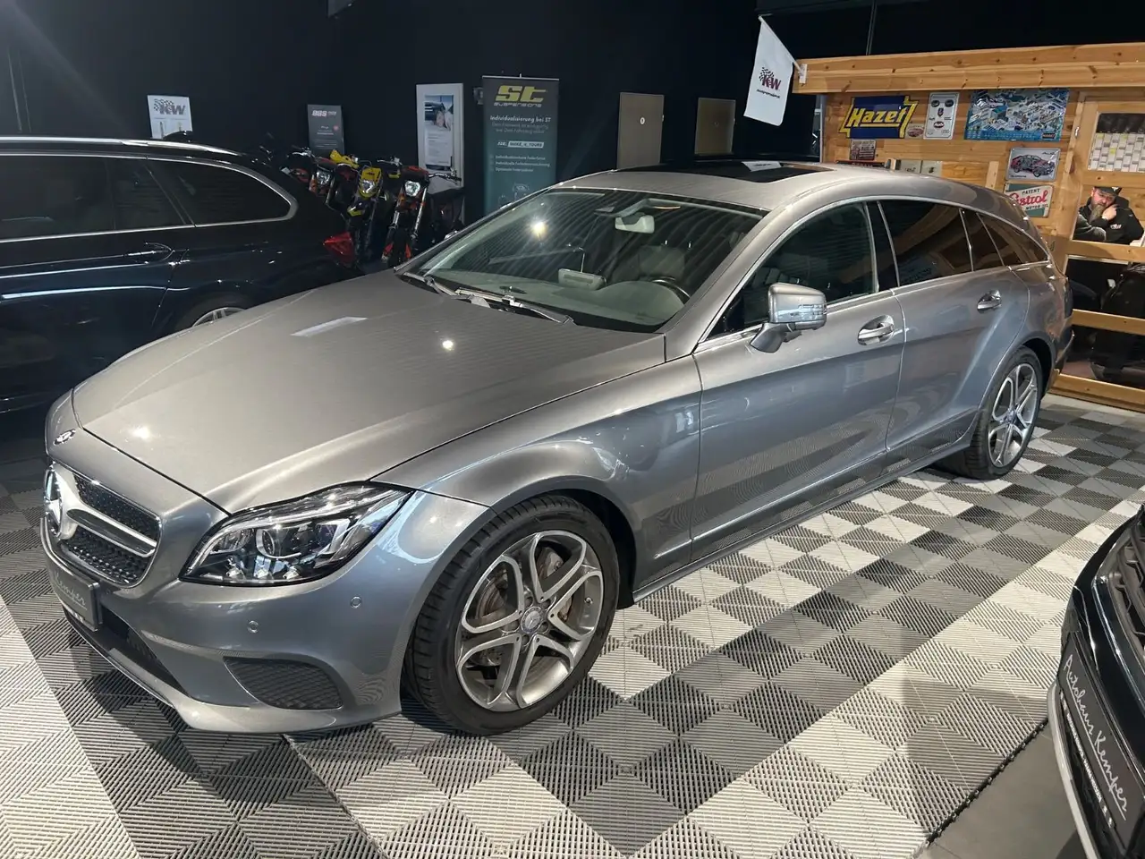 Mercedes-Benz CLS