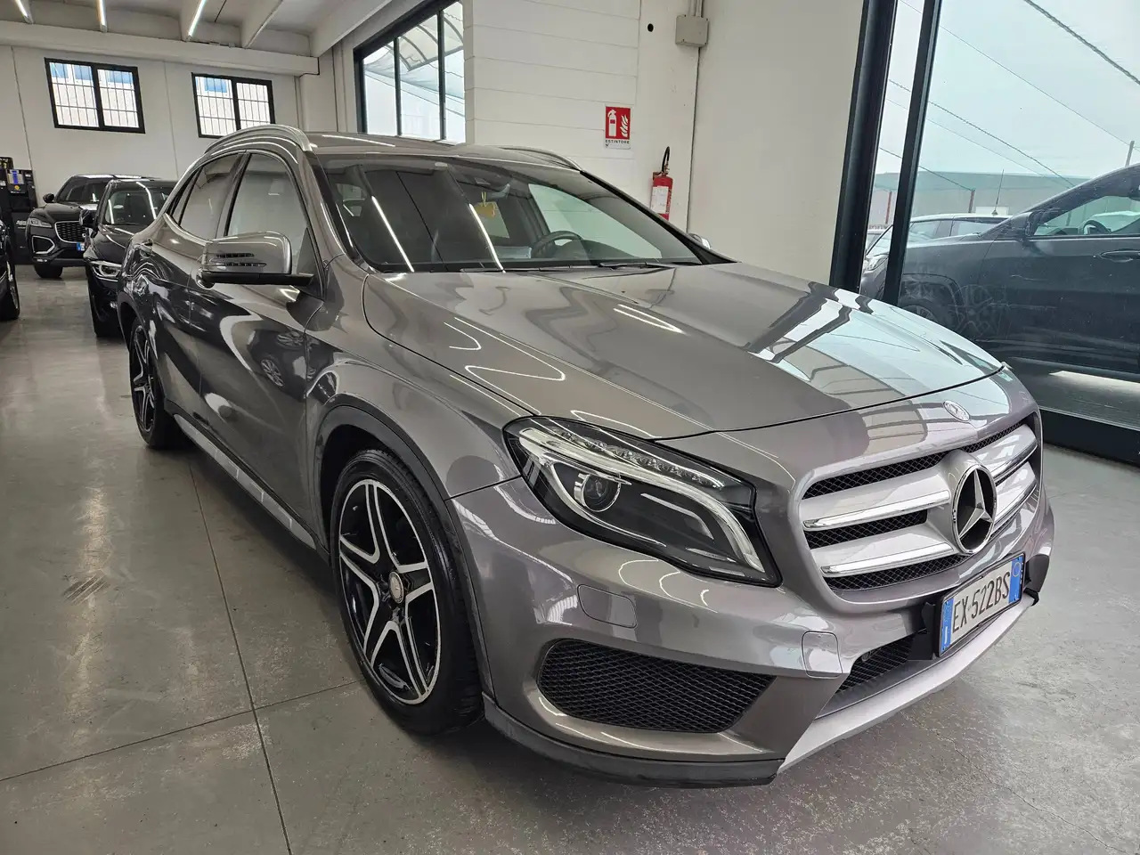 Mercedes-Benz GLA 250