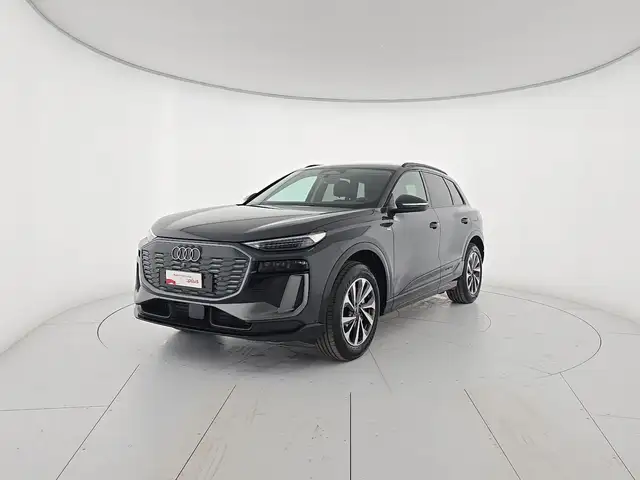 Audi Q6 e-tron Q6 e-tron S Line 185 KW