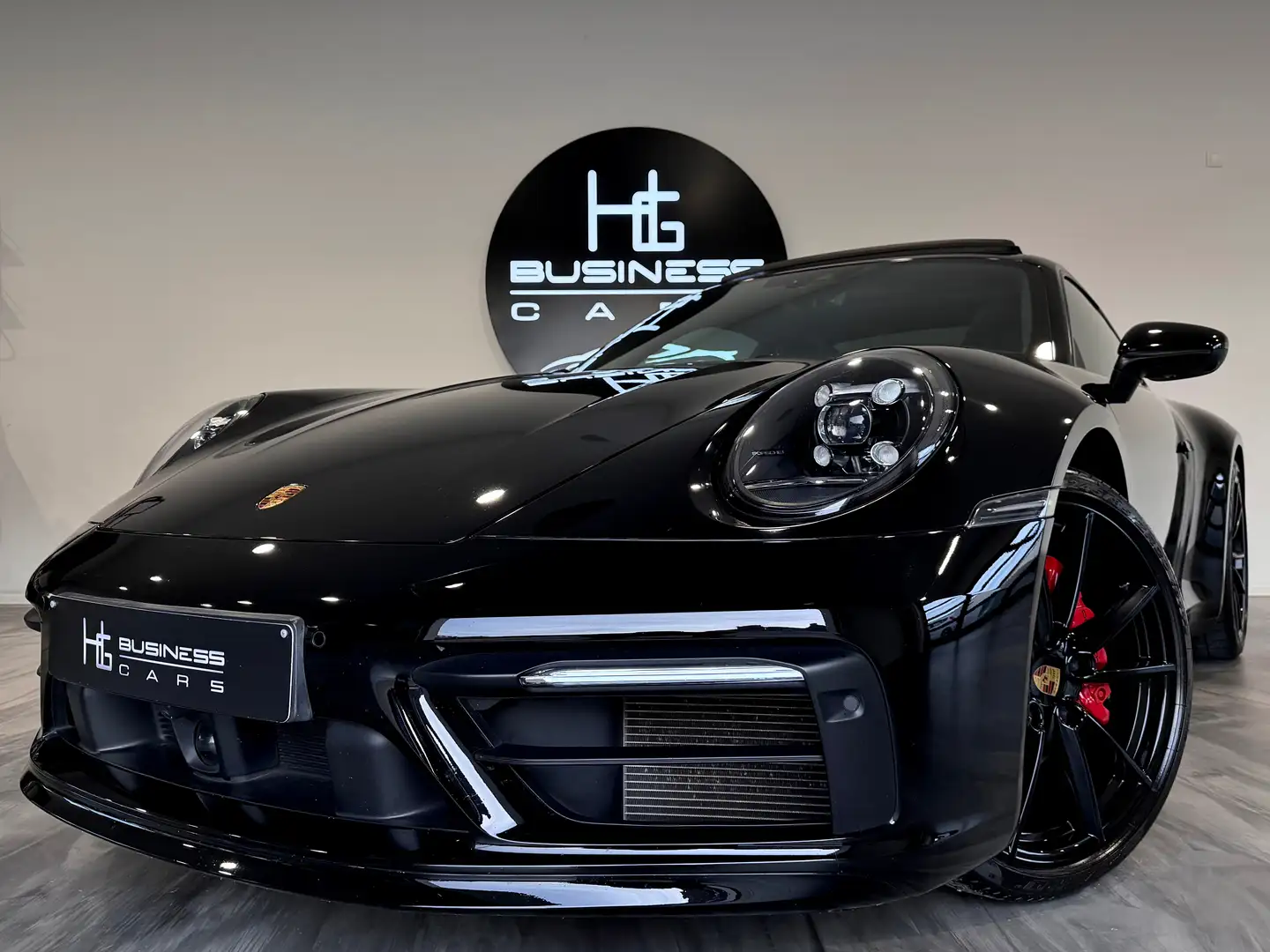 Porsche 911 TYPE 992/ CARRERA 2/ PDK/ PACK SPORT/ CHRONO/ PANO Noir - 1