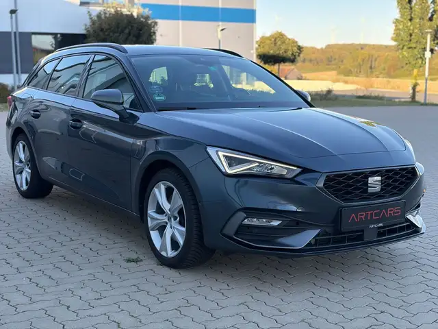 Seat Leon view 3