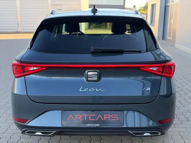 Seat Leon view 6