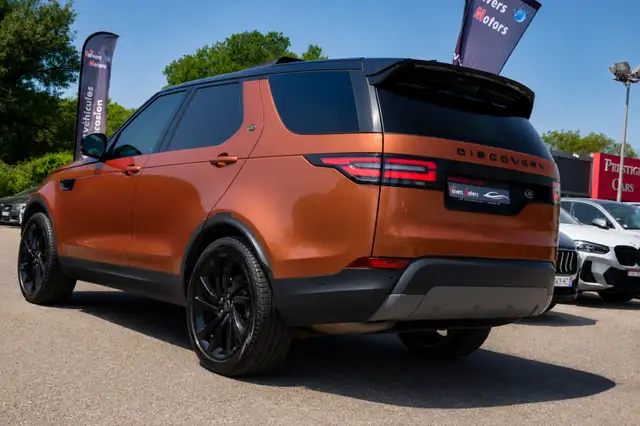 Land Rover Discovery view 5
