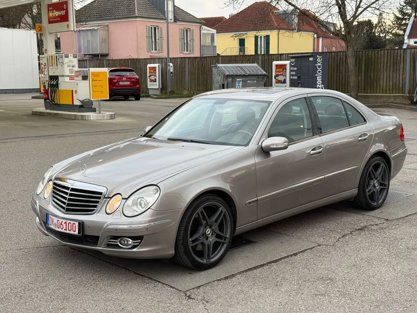 Mercedes-Benz E 50 AMG LIM. E 500 4Matic* Vollausstattung Silber - 1
