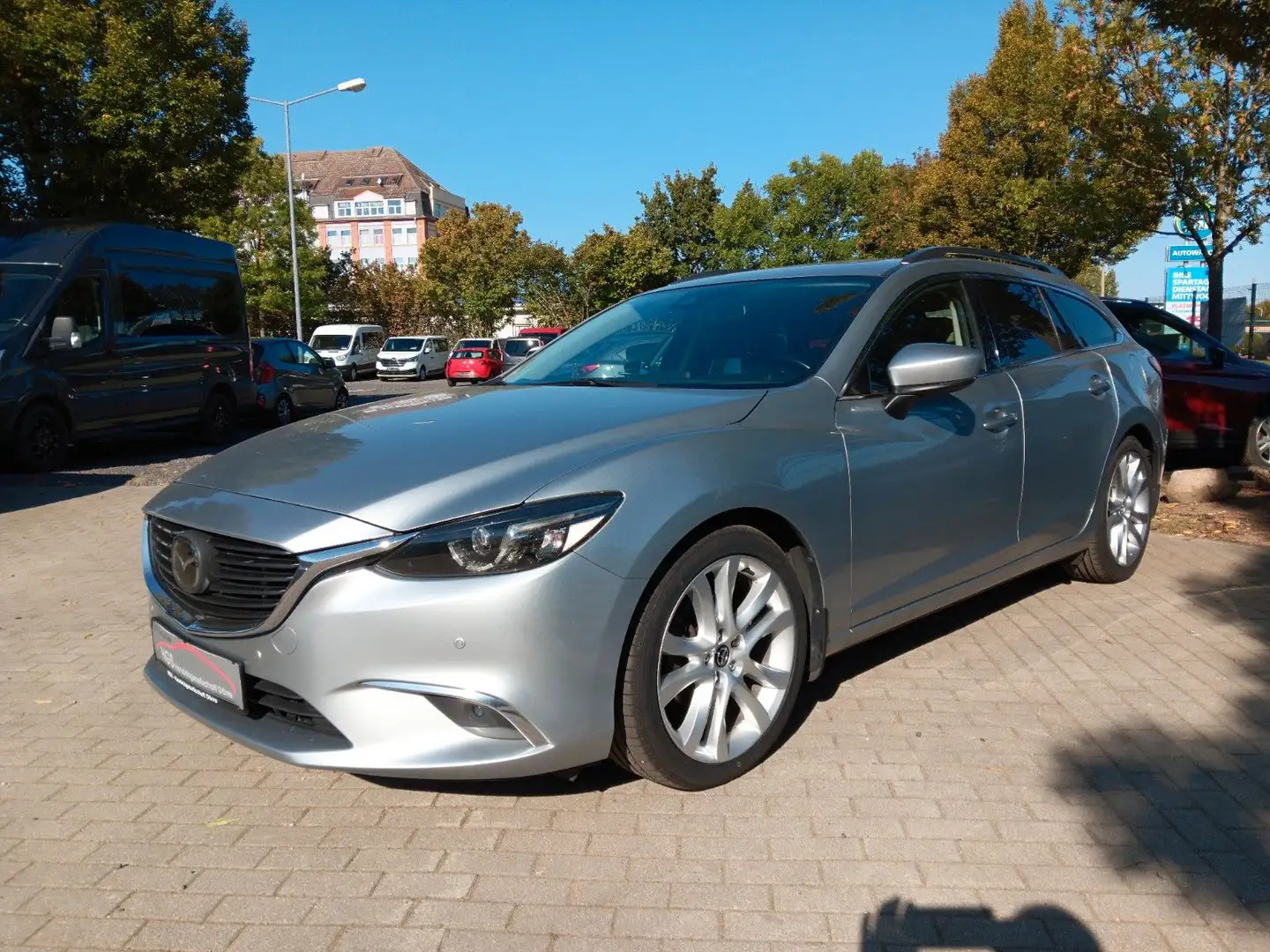 Mazda 6 Kombi Nakama Intense AHZV Klima Schiebedach Silber - 1