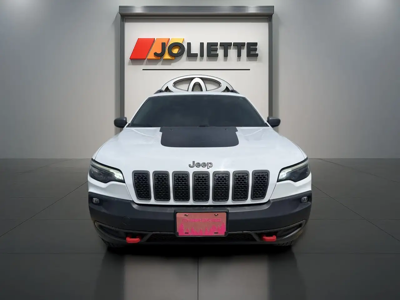 Jeep Cherokee снимка Jeep Cherokee