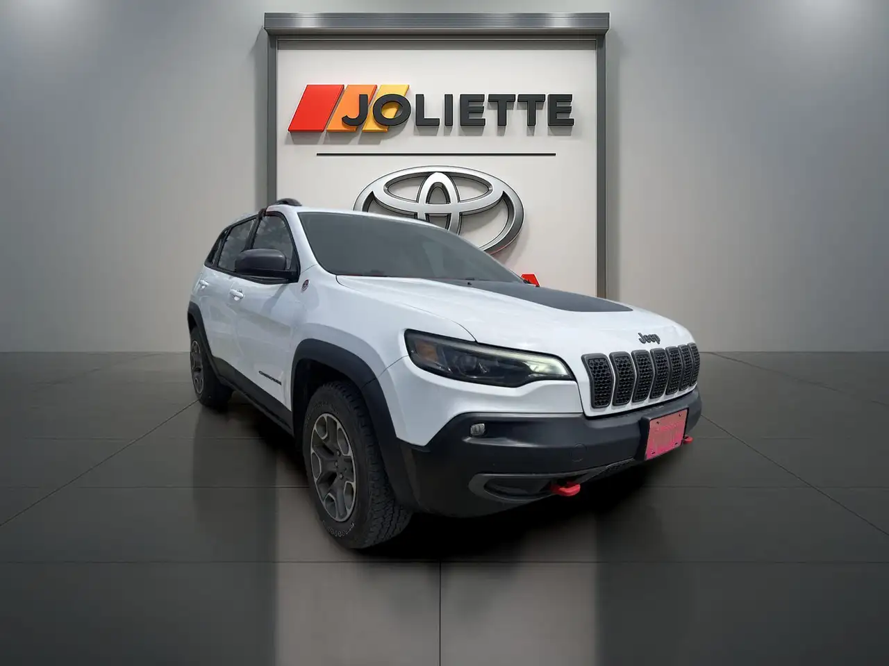 Jeep Cherokee снимка Jeep Cherokee
