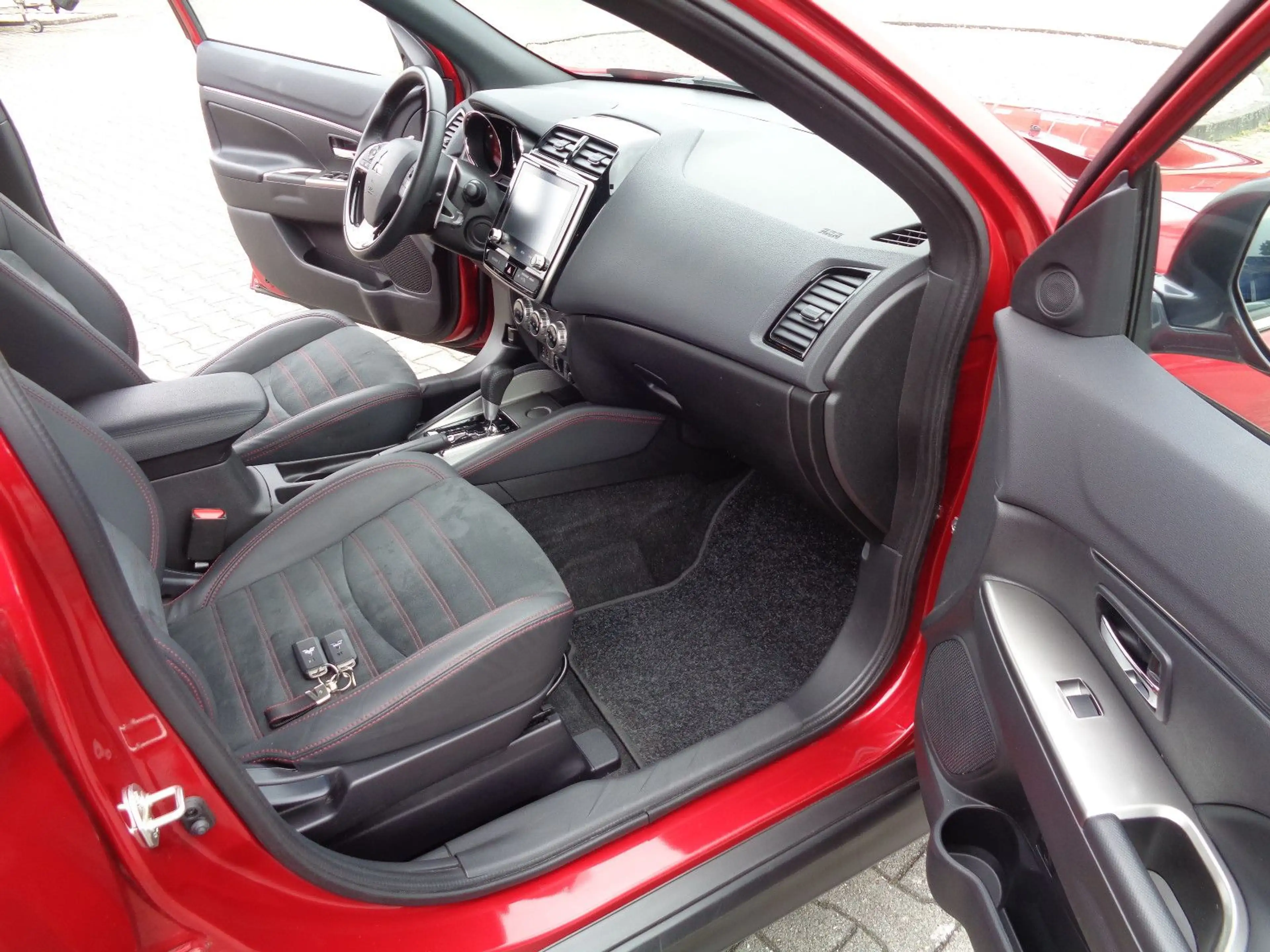 Mitsubishi ASX Intro Edition+ 2WD, Kamera, Nav., 8fach, Aut — photo 14