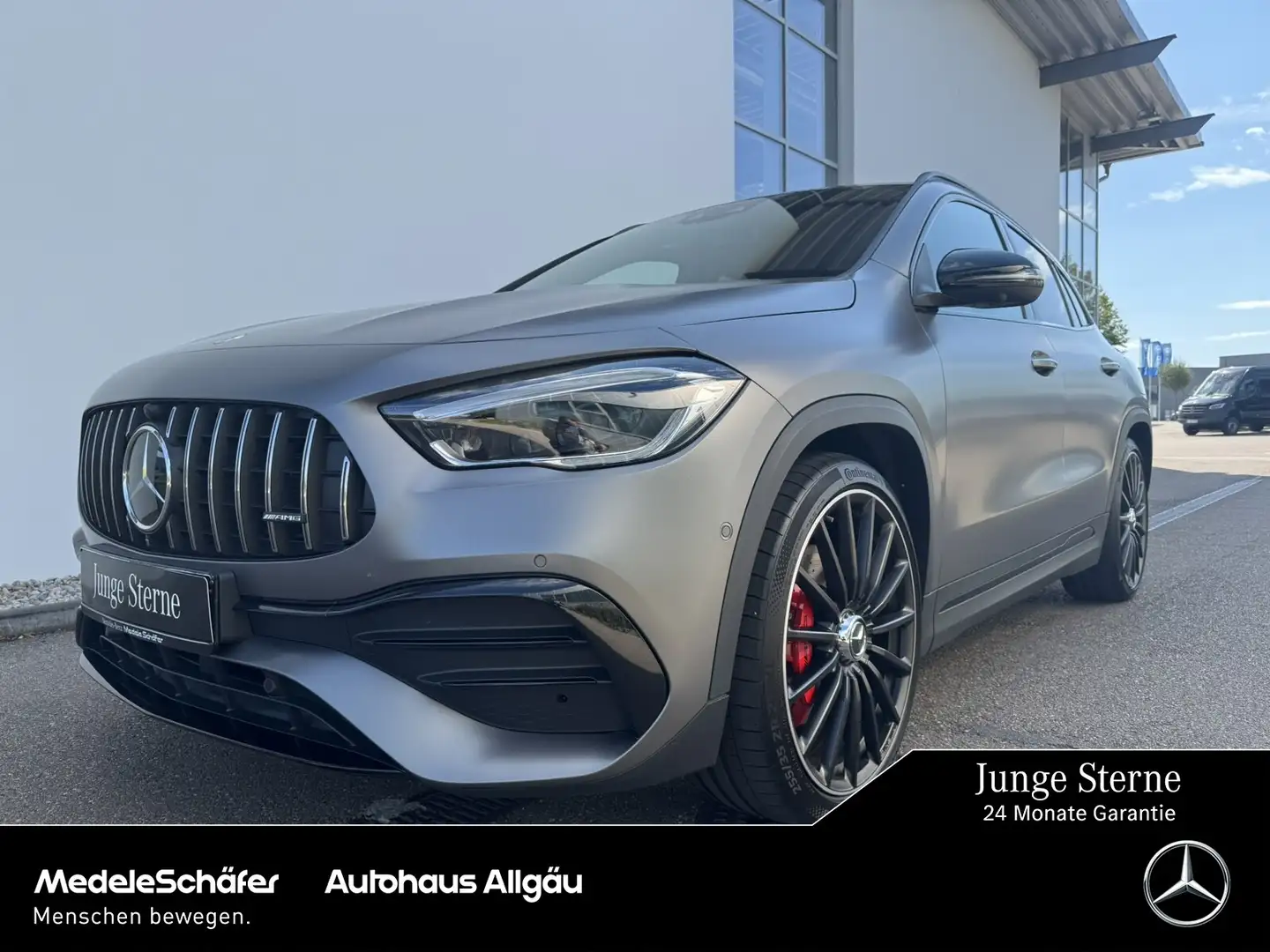 Mercedes-Benz GLA 35 AMG GLA 35 AMG 4M Night Sitzklima HUD Dist AHK Pano Grau - 1