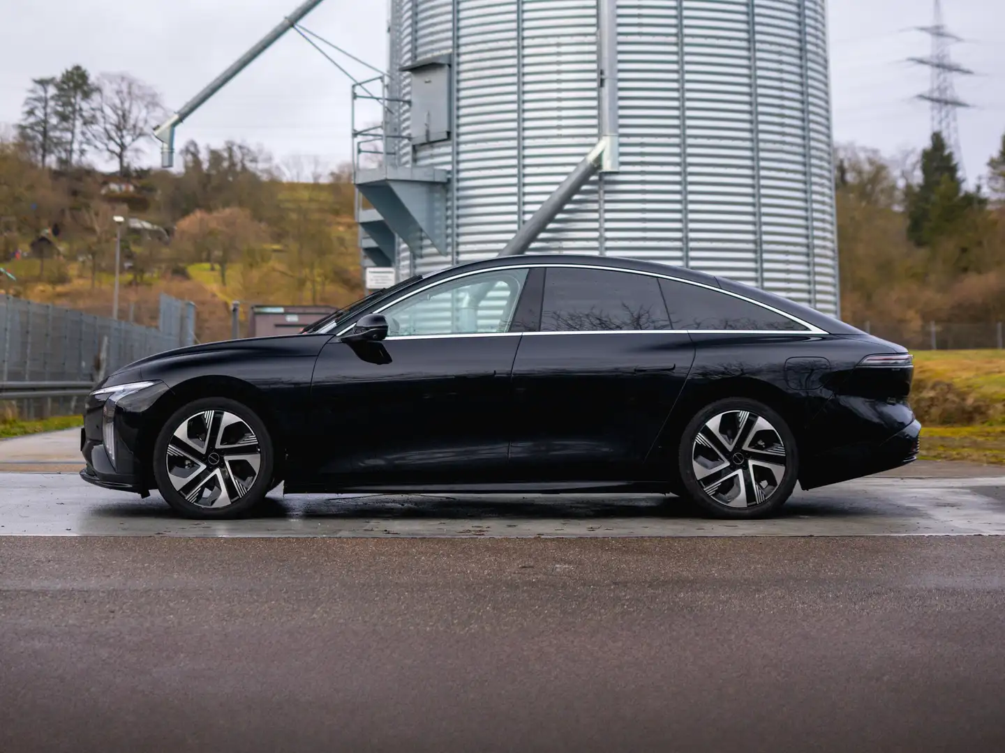 DFM Forthing 7 FORTHING 7 REEV BIS 220 KM REIN ELEKTRISCH! Schwarz - 1