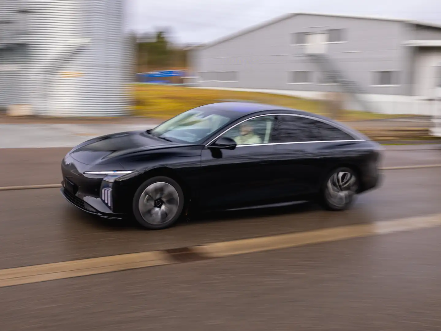 DFM Forthing 7 FORTHING 7 REEV BIS 220 KM REIN ELEKTRISCH! Schwarz - 2