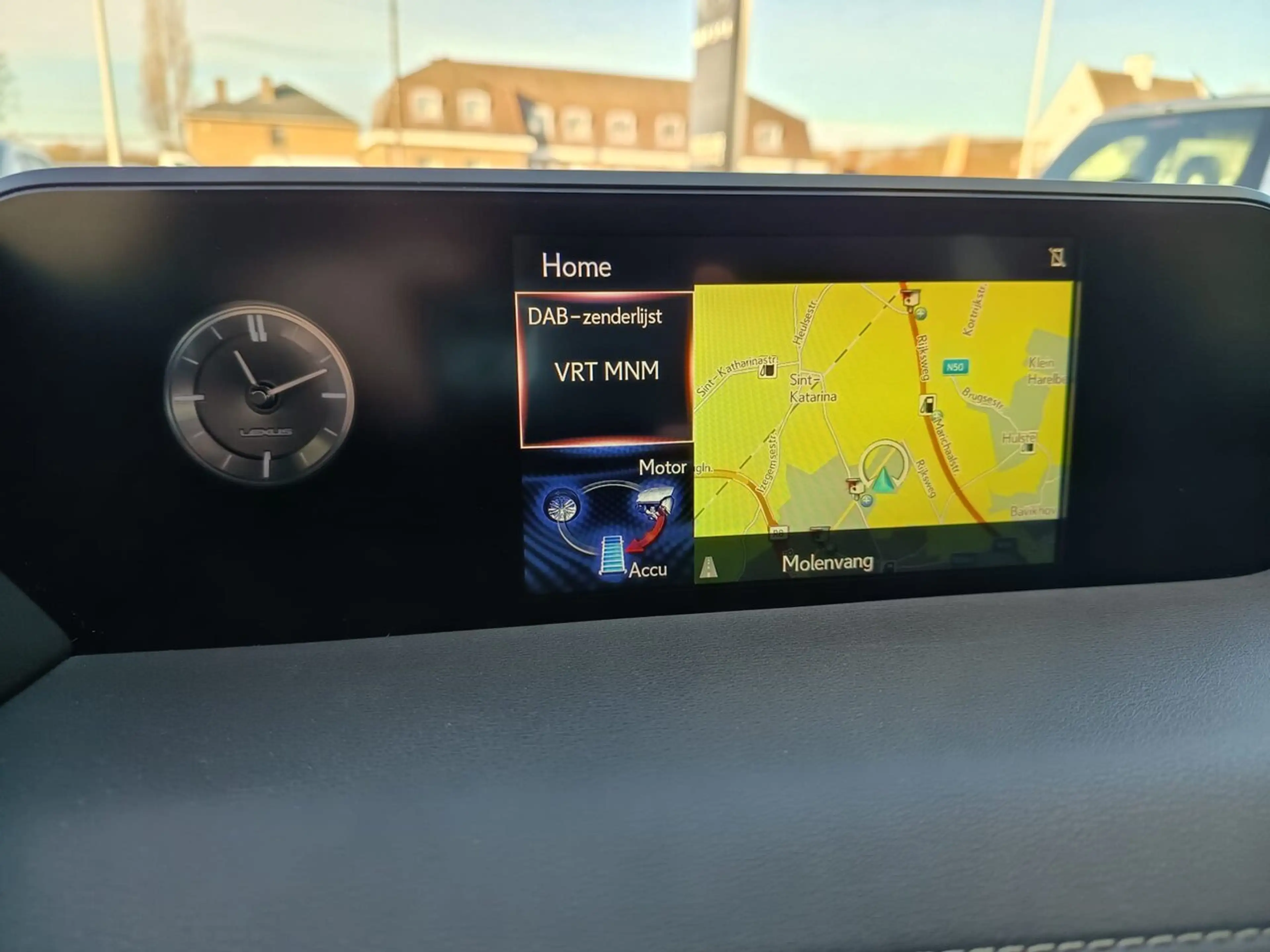 Lexus UX 250h AUTOMAAT / Hybrid / DAB / Camera / Adaptieve Cr... — photo 15